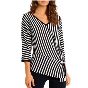 Vince Camuto Womens V-Neck Twist Front Sweater, L